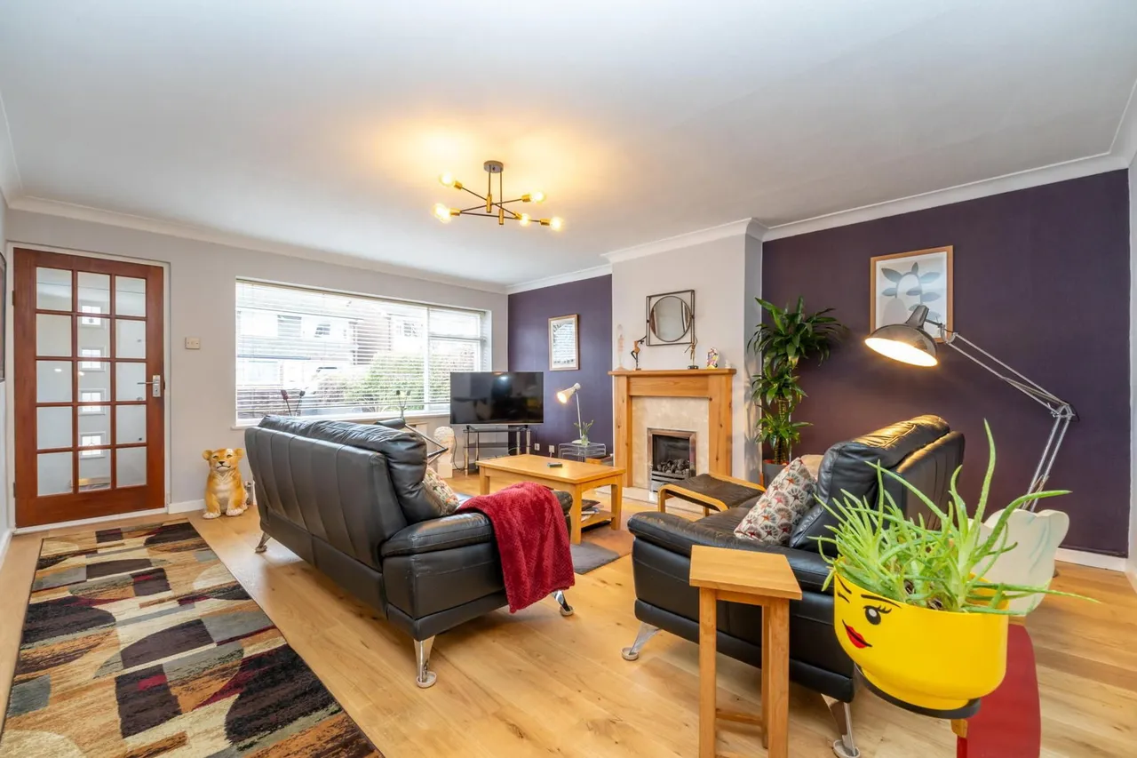 Coppice Way, London, E18 2DU, photo 9