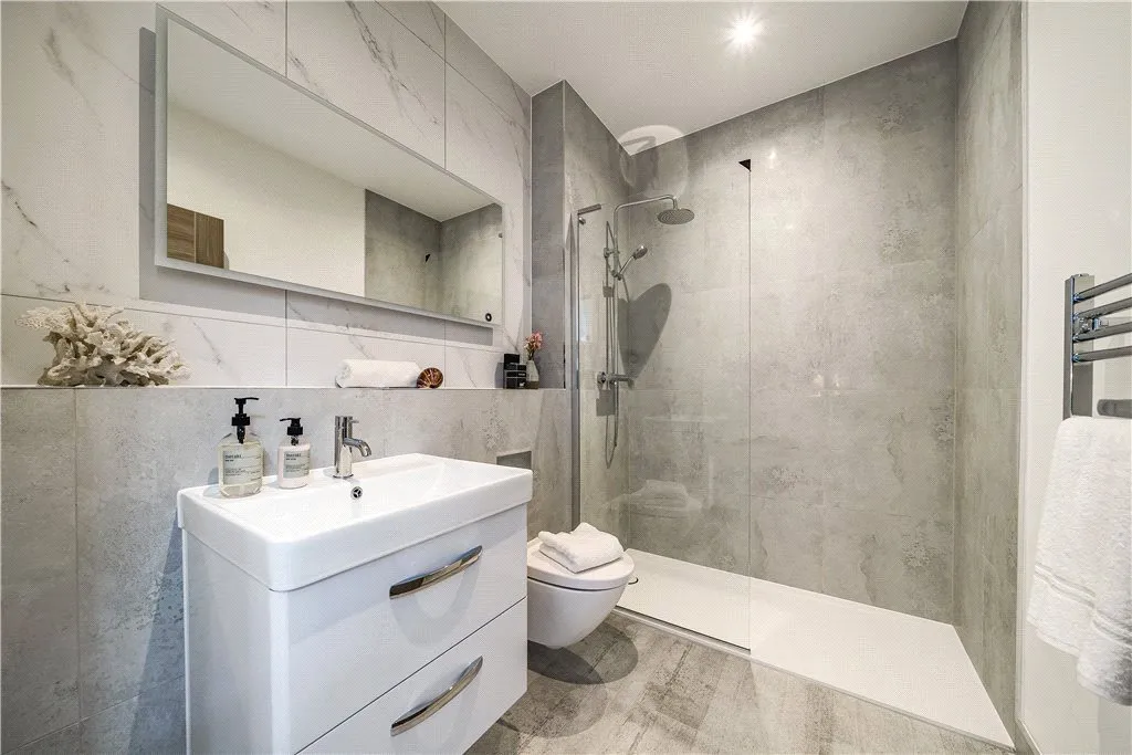 Rosemont Road, London Fees Apply, W3, photo 9