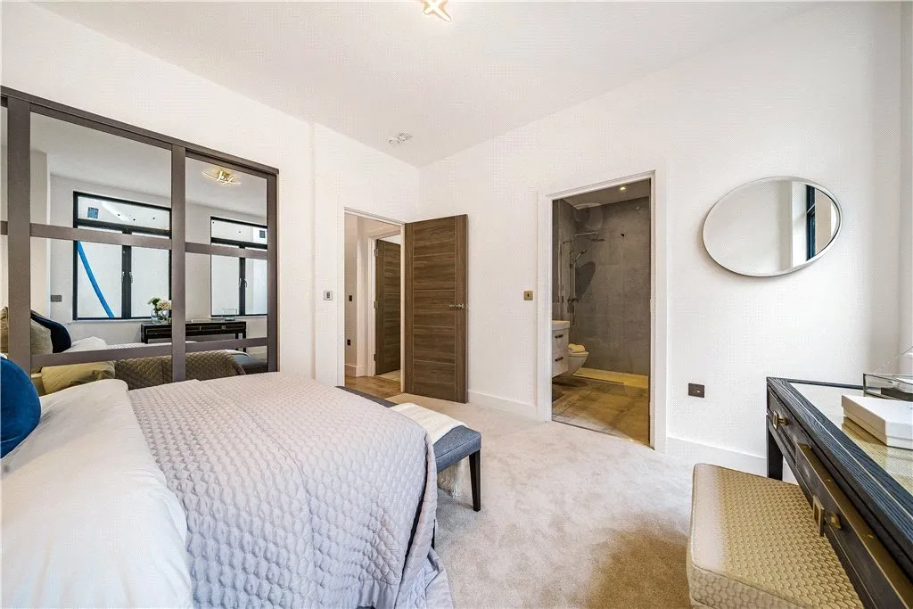Rosemont Road, London Fees Apply, W3, photo 14
