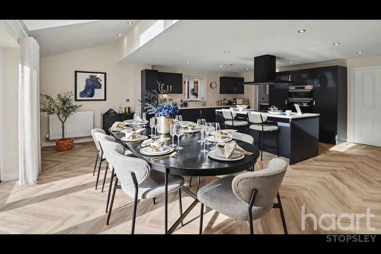 The Kingford, Arlesey Village, SG15, photo 11