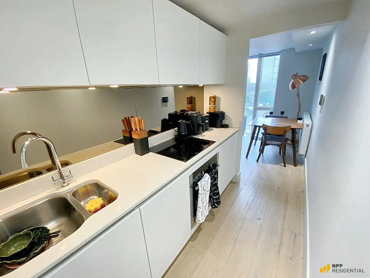 The Roof Gardens, Manchester, M15 4RS, photo 3