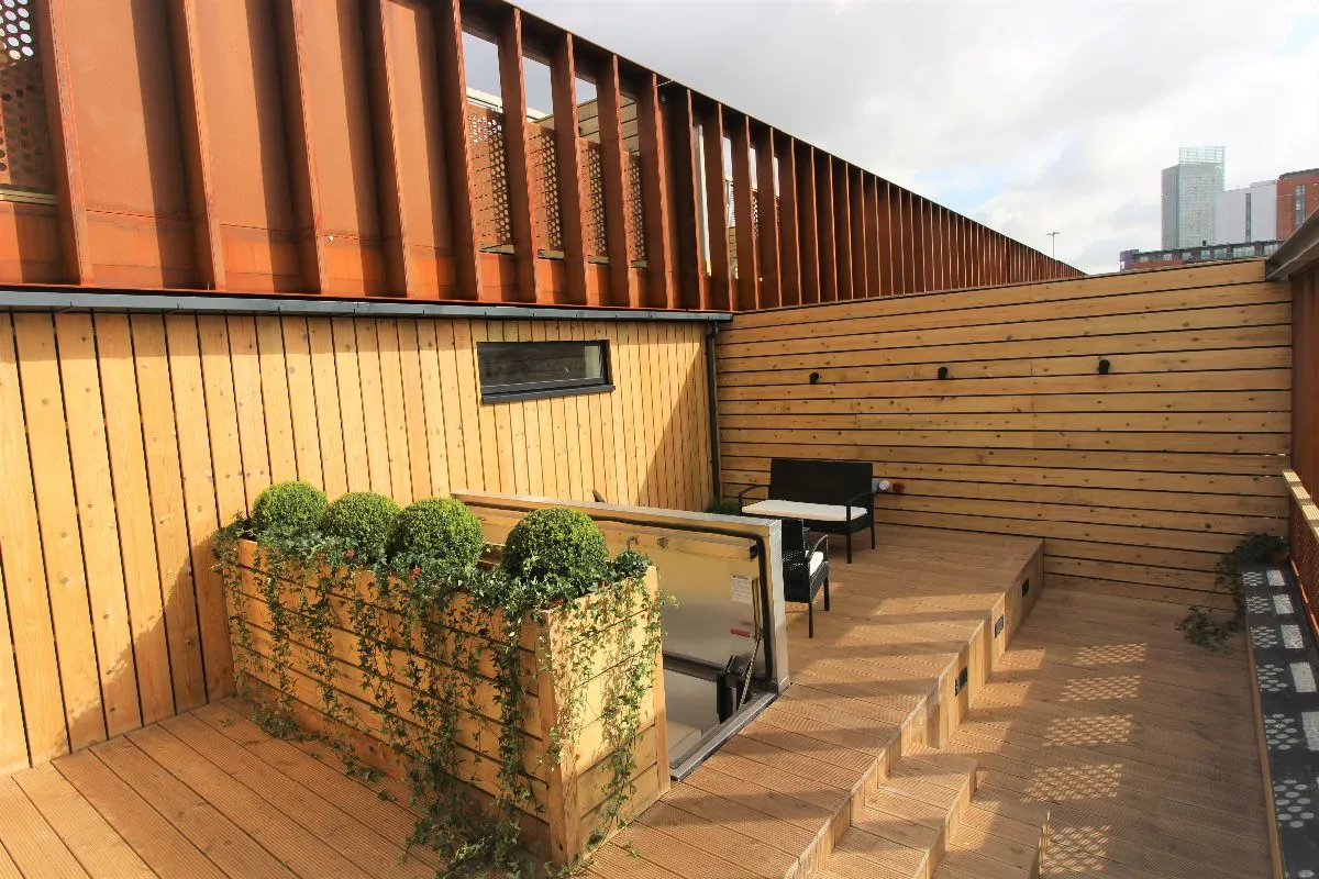 The Roof Gardens, Manchester, M15 4RS, photo 7