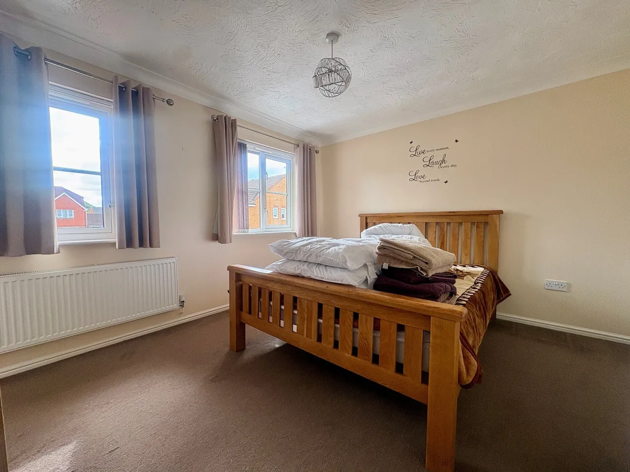 NORTH SWINDON, photo 9