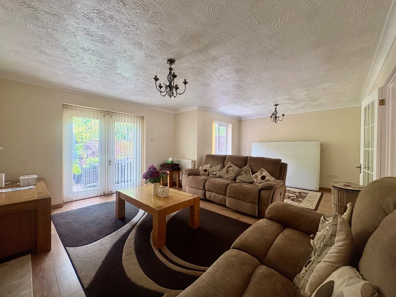 NORTH SWINDON, photo 4
