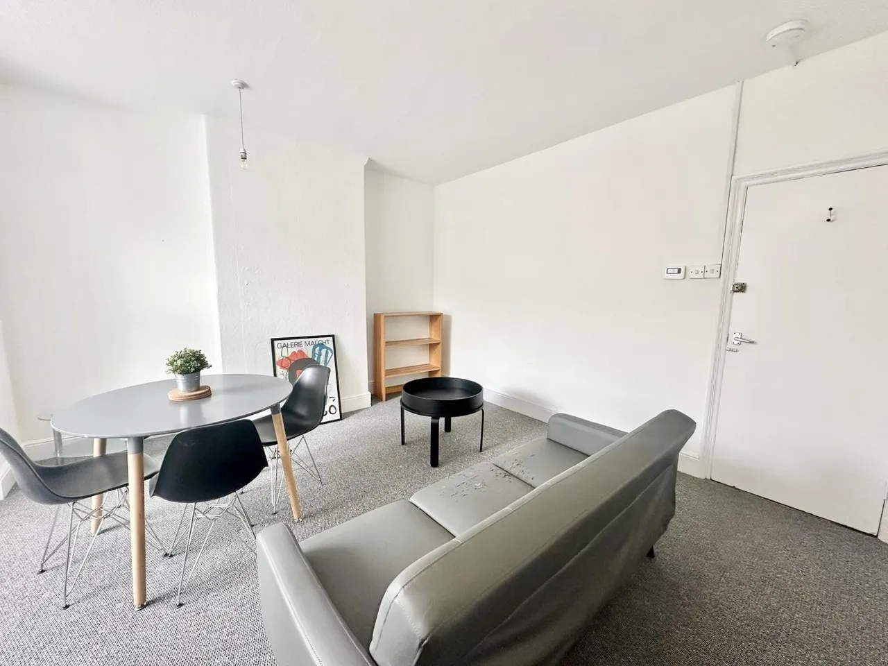 Ecclesall Road, S11 8PG, photo 8