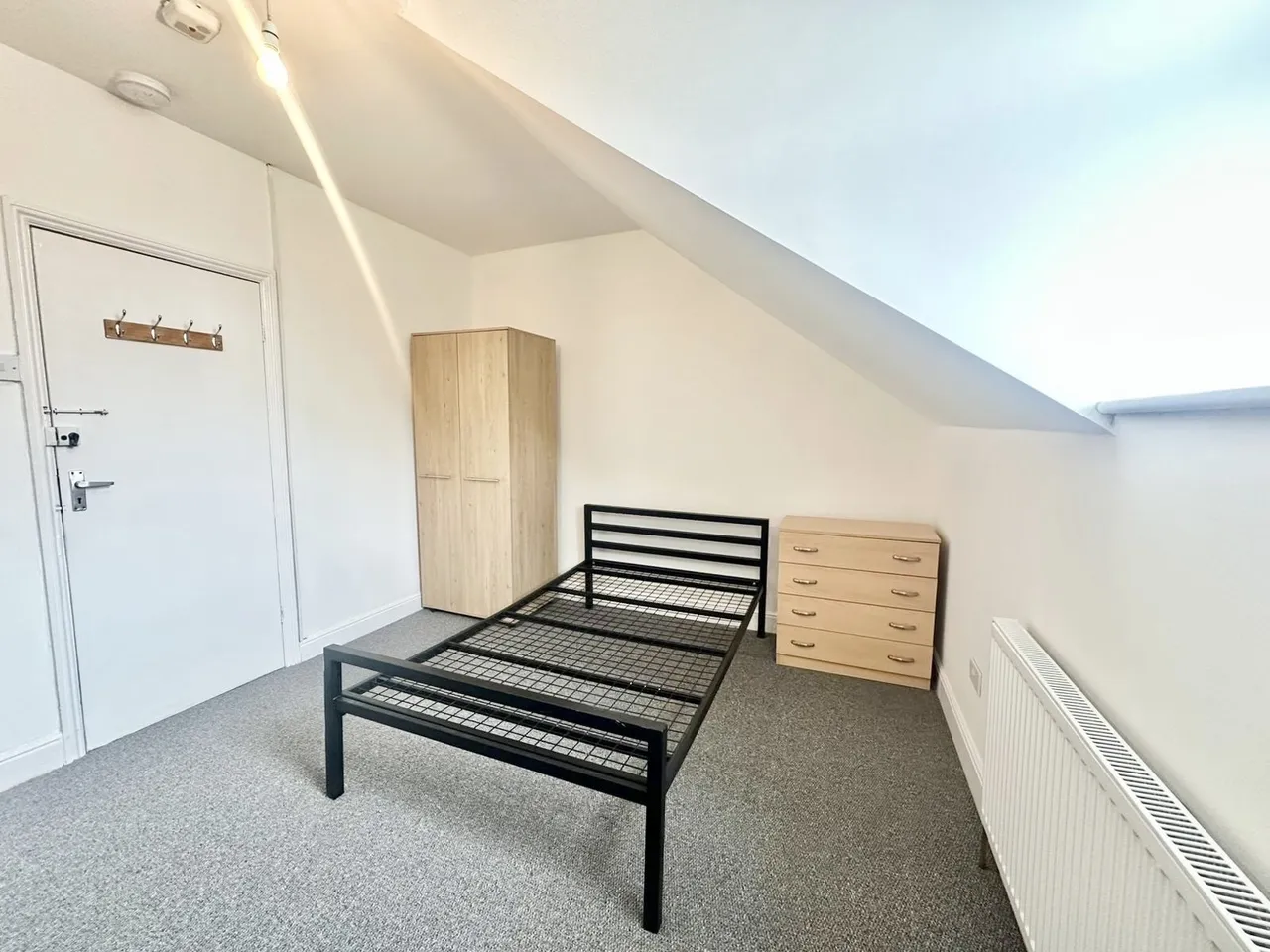 Ecclesall Road, S11 8PG, photo 19