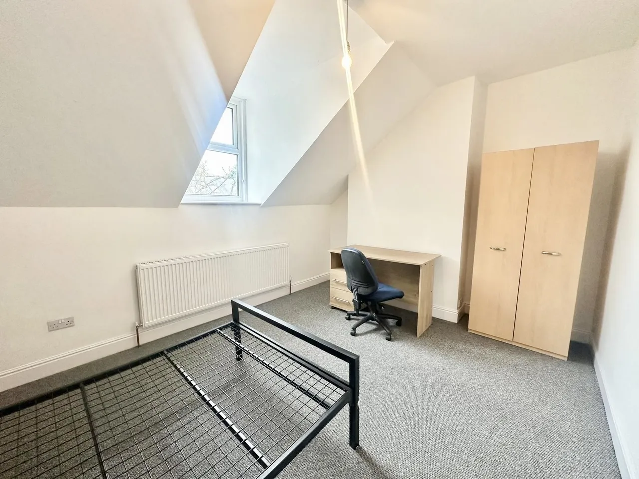 Ecclesall Road, S11 8PG, photo 17