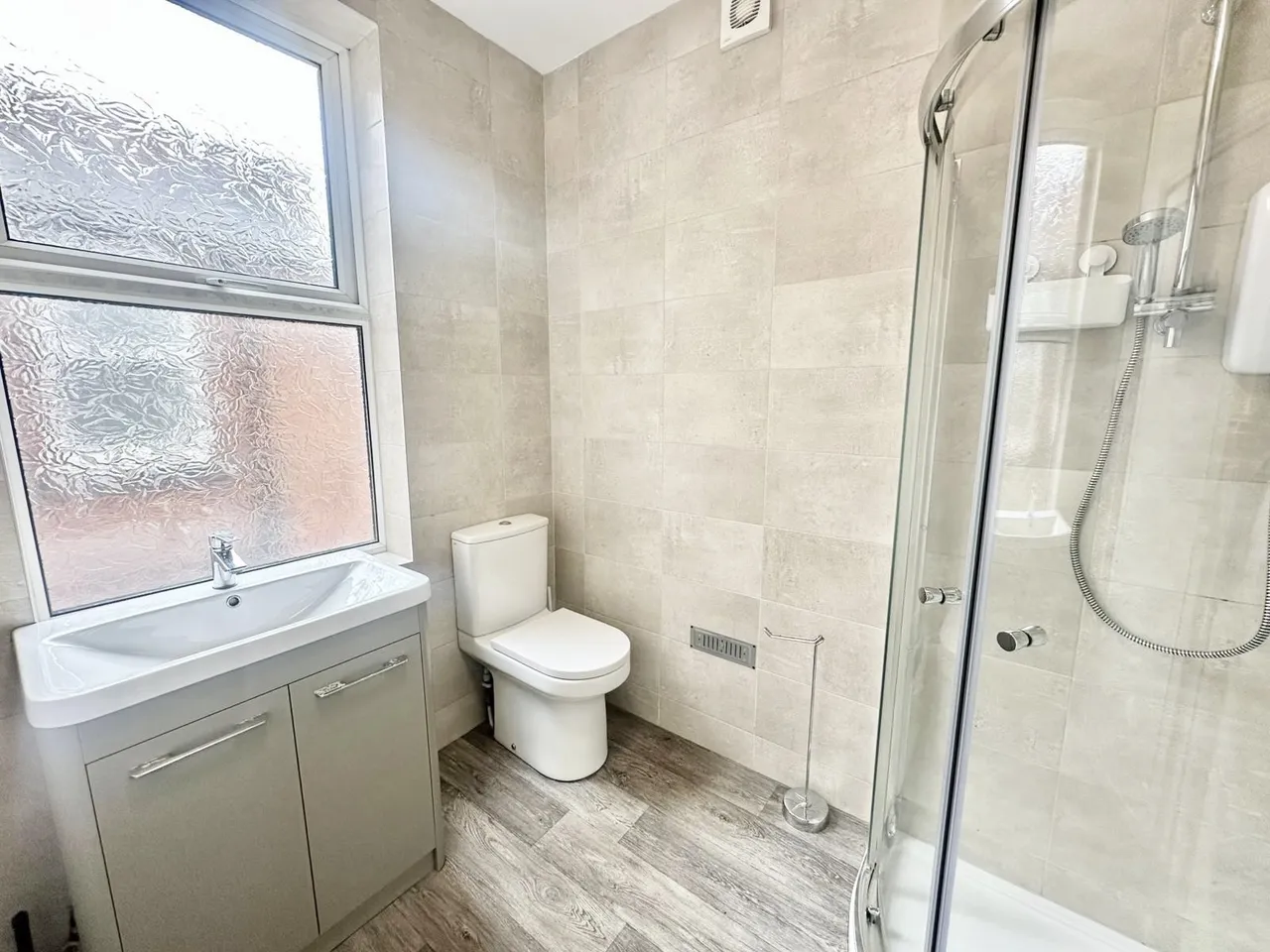 Ecclesall Road, S11 8PG, photo 13