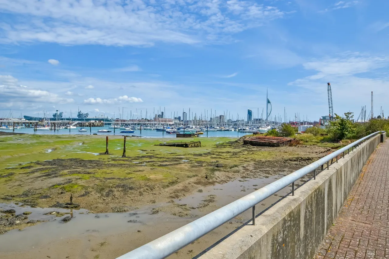 Gosport, Hampshire, photo 27