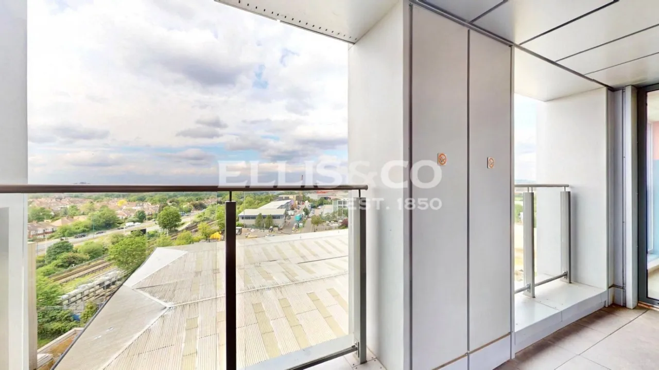 West Gate, London, W5, photo 10