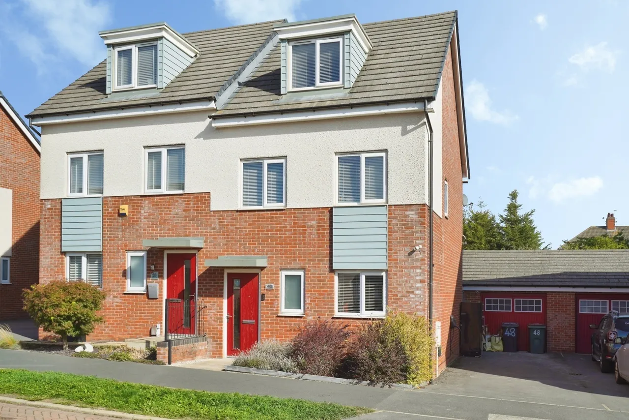 3 bed house for sale, John Cooper Way, Coalville, LE67
