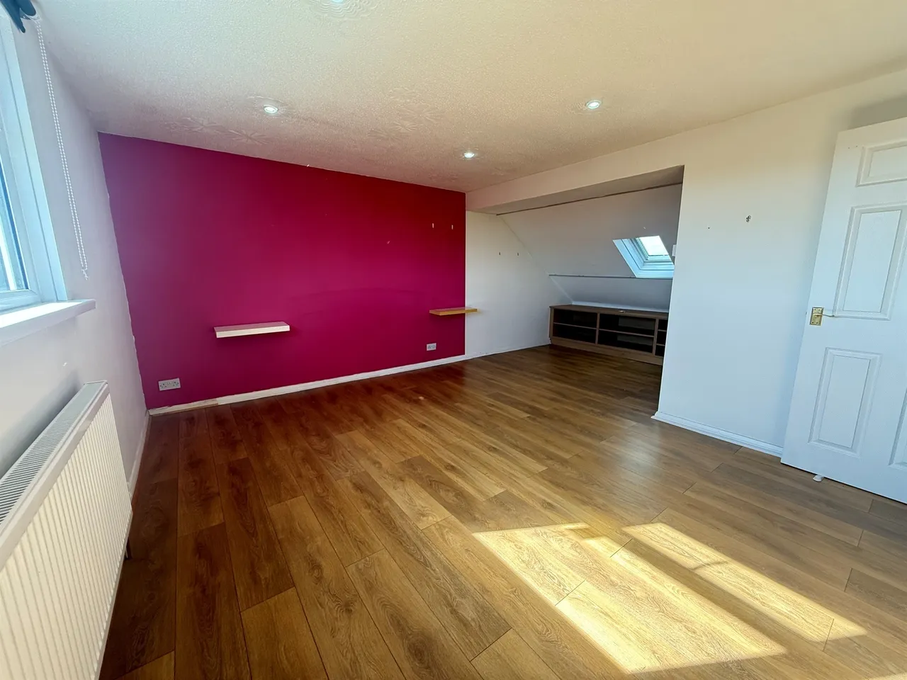 Gelli Road, Llanharry, CF72, photo 13