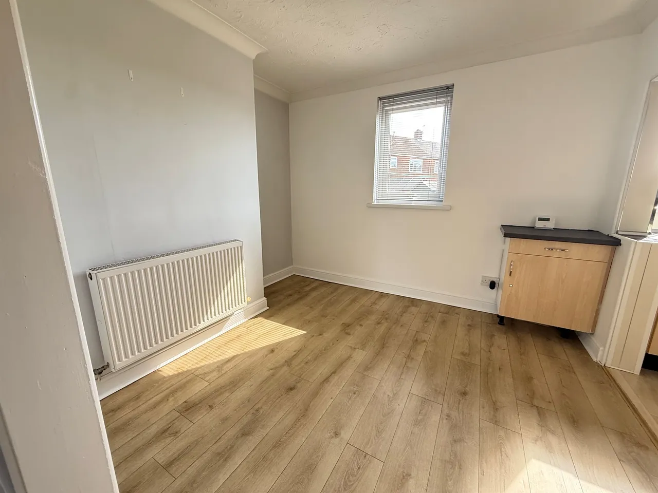 Gelli Road, Llanharry, CF72, photo 4
