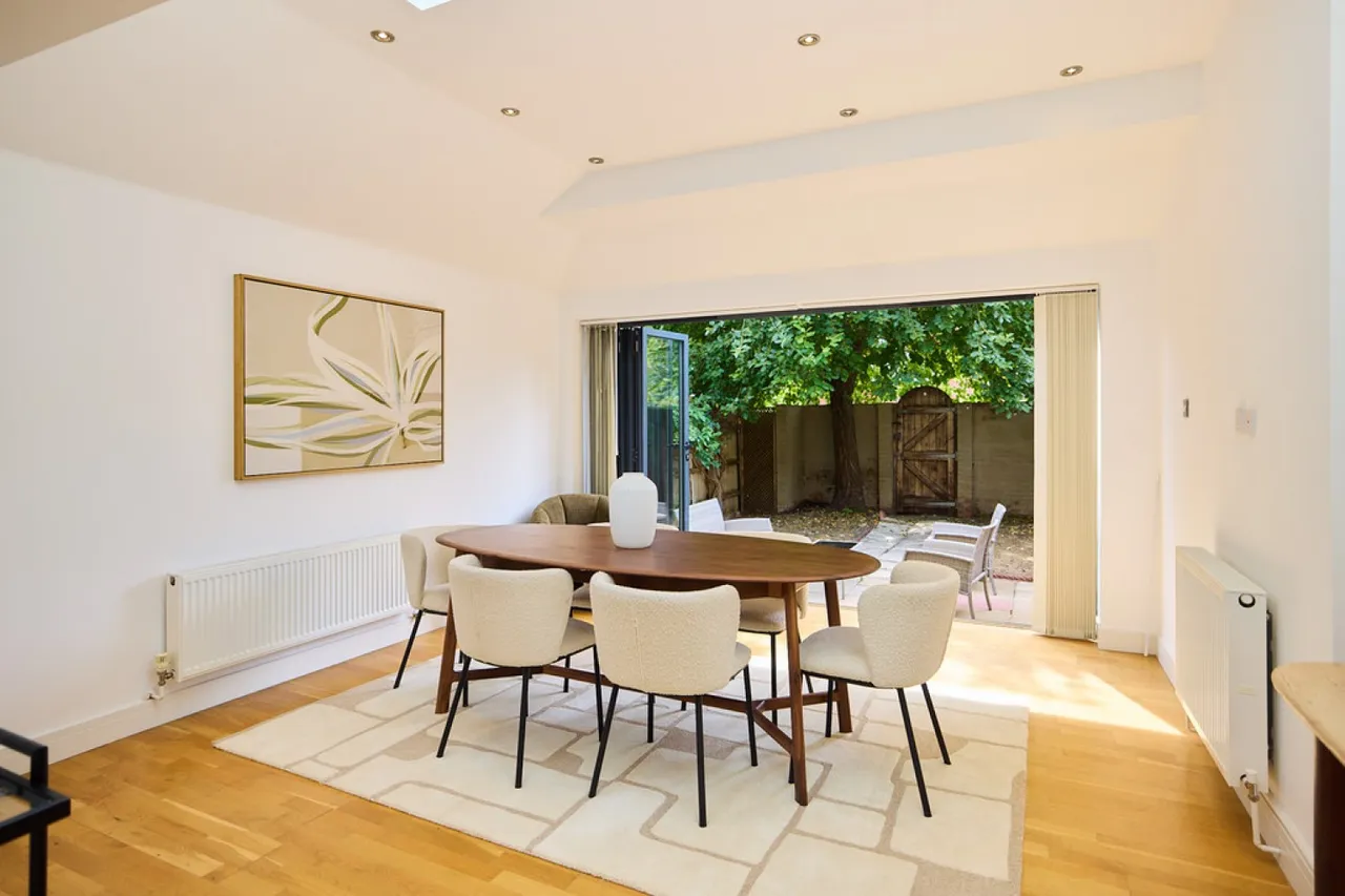 Haymarket Road, Cambridgeshire, CB3 0BQ, photo 2