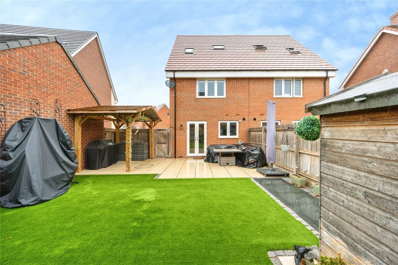 Morpeth Crescent, Houghton Regis, Dunstable, Bedfordshire, LU5, photo 20
