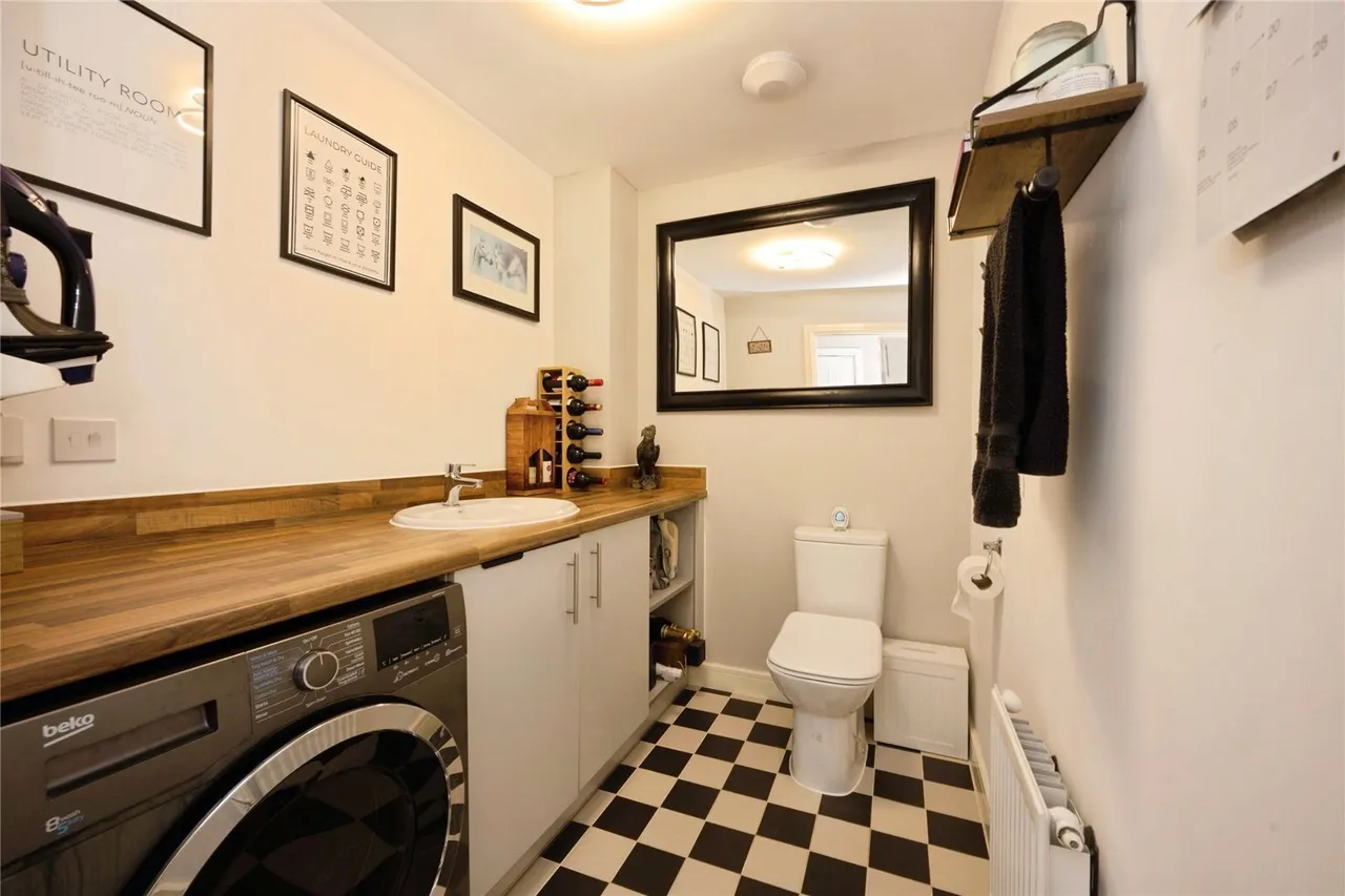 Morpeth Crescent, Houghton Regis, Dunstable, Bedfordshire, LU5, photo 6
