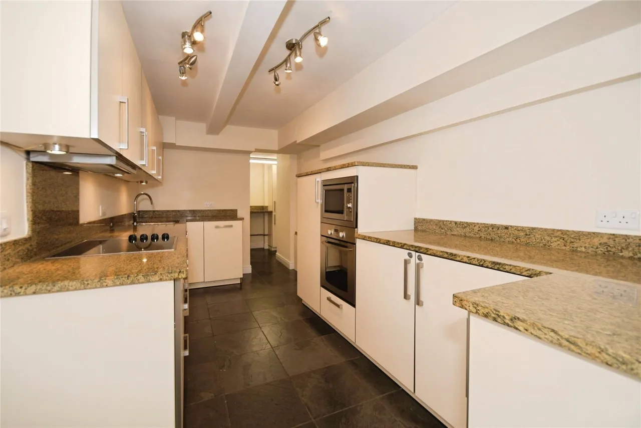 Lismore Road, Buxton, Derbyshire, SK17, photo 3