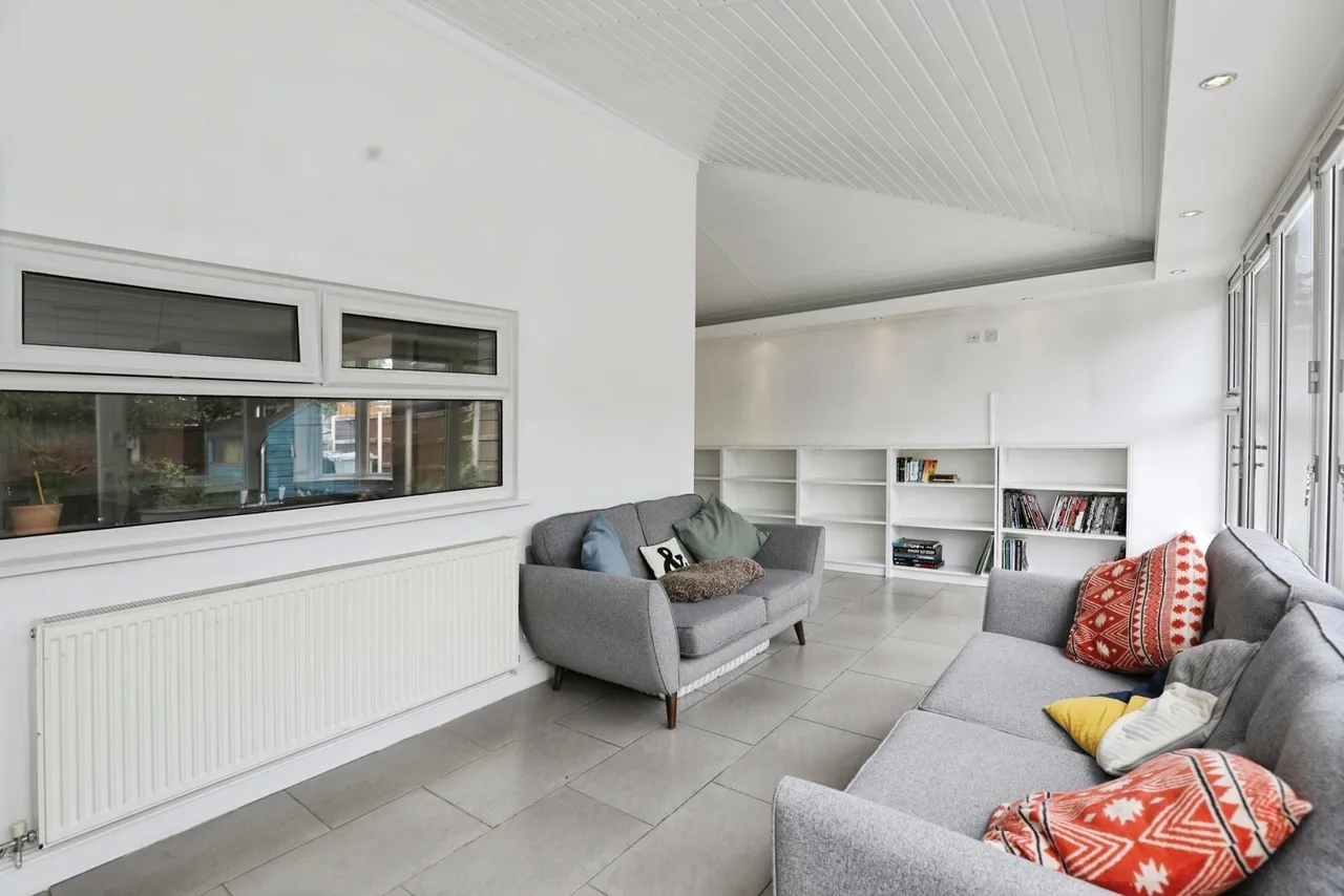 Valley Road, Wistaston, Crewe, Cheshire, CW2, photo 11