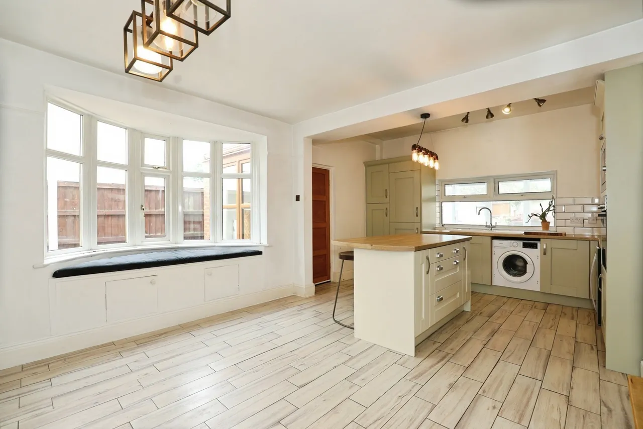Valley Road, Wistaston, Crewe, Cheshire, CW2, photo 9
