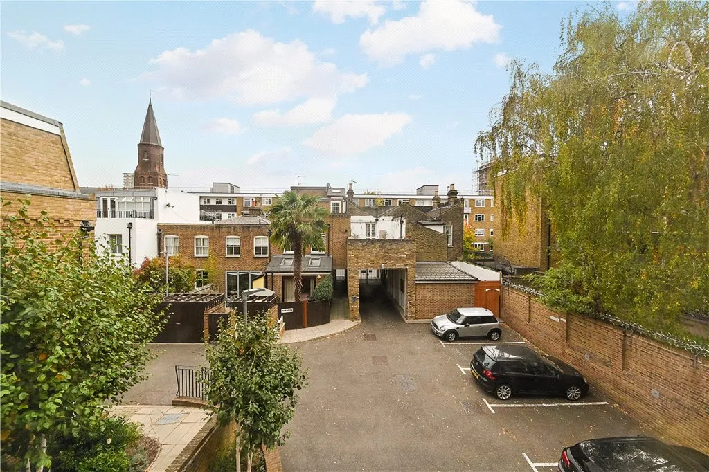 Battersea High St, London, SW11, photo 26