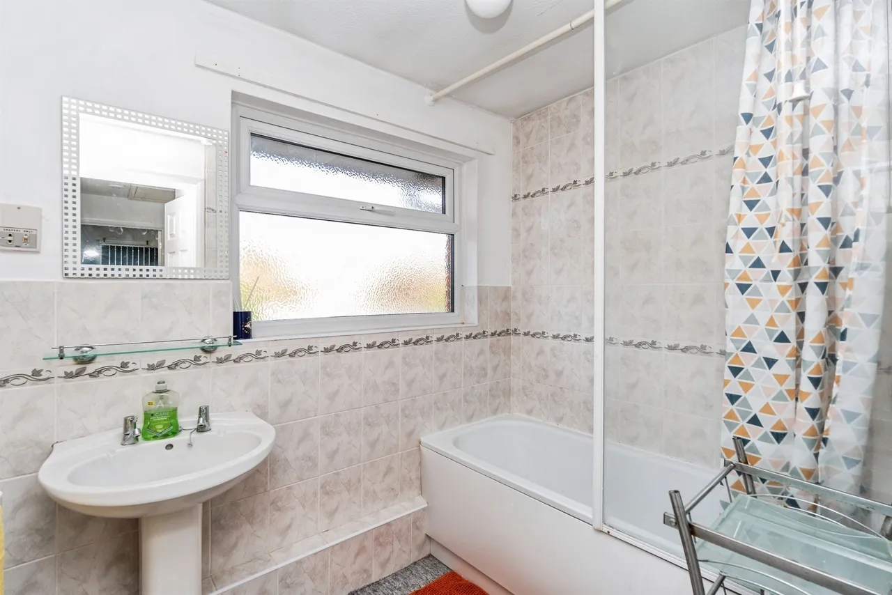 Summerlands Road, Fair Oak, SO50, photo 15