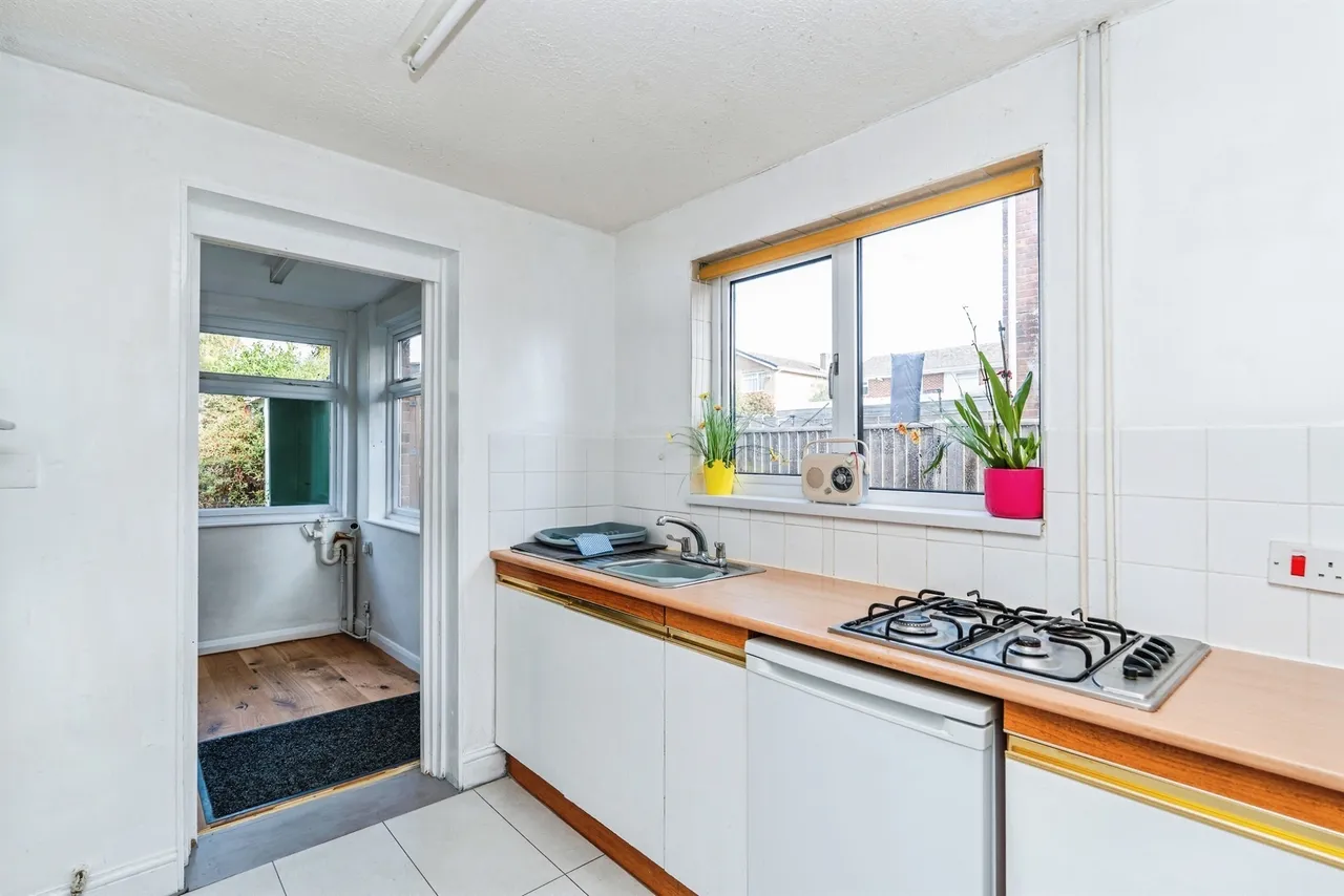 Summerlands Road, Fair Oak, SO50, photo 8