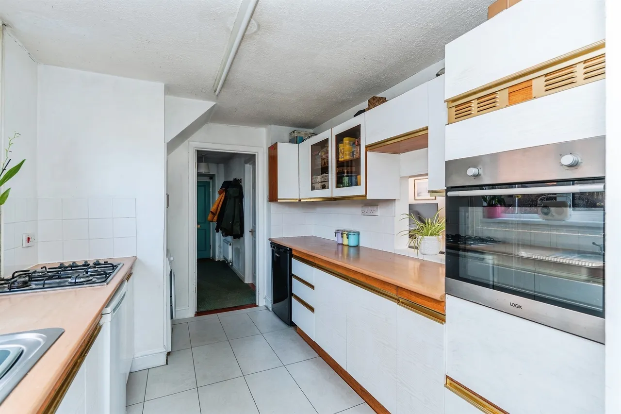 Summerlands Road, Fair Oak, SO50, photo 3