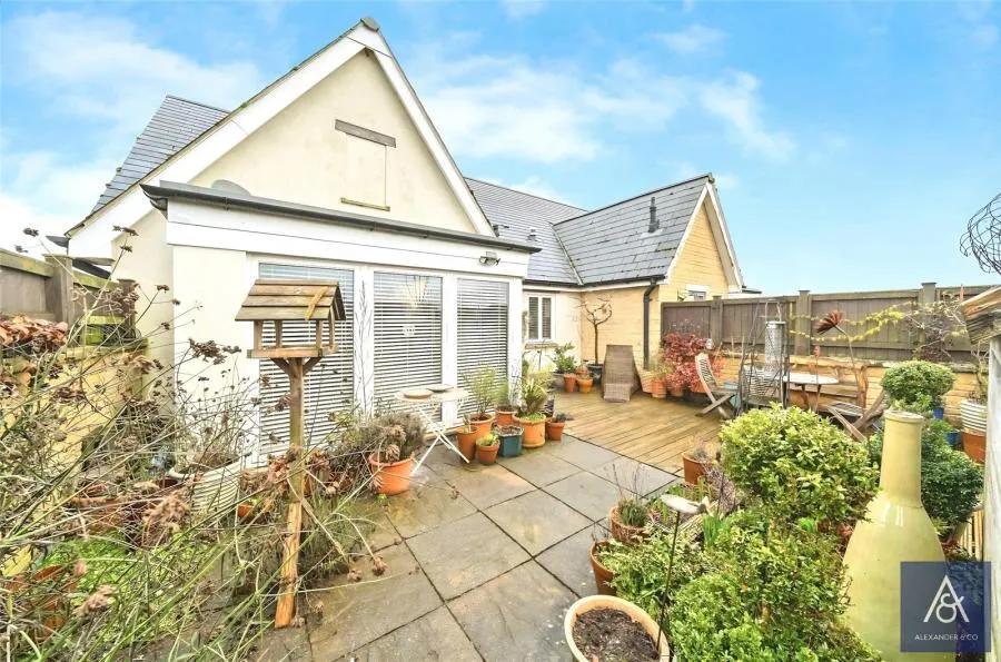 Park End, Croughton, NN13, photo 2