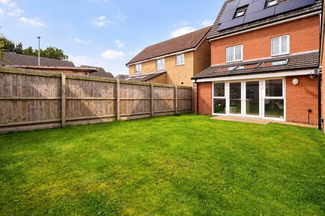 Loom Crescent, Bamber Bridge, PR5, photo 4