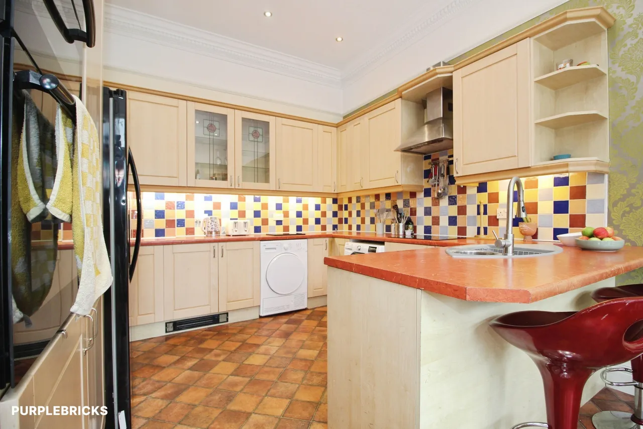 Healey Lane, Batley, WF17, photo 7
