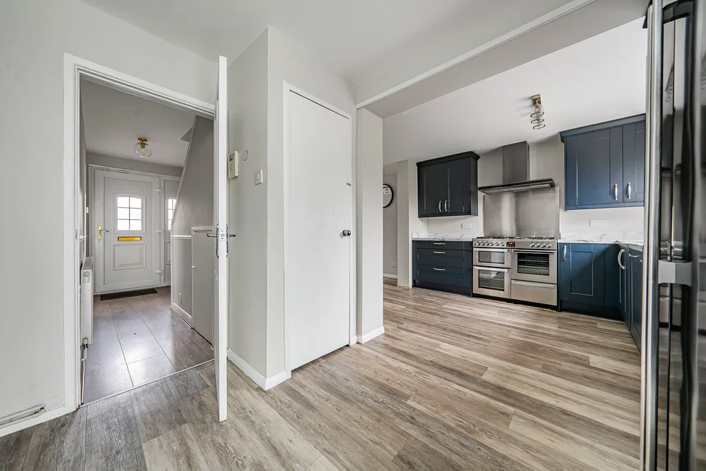 St. Marys Road, Denham, UB9, photo 10