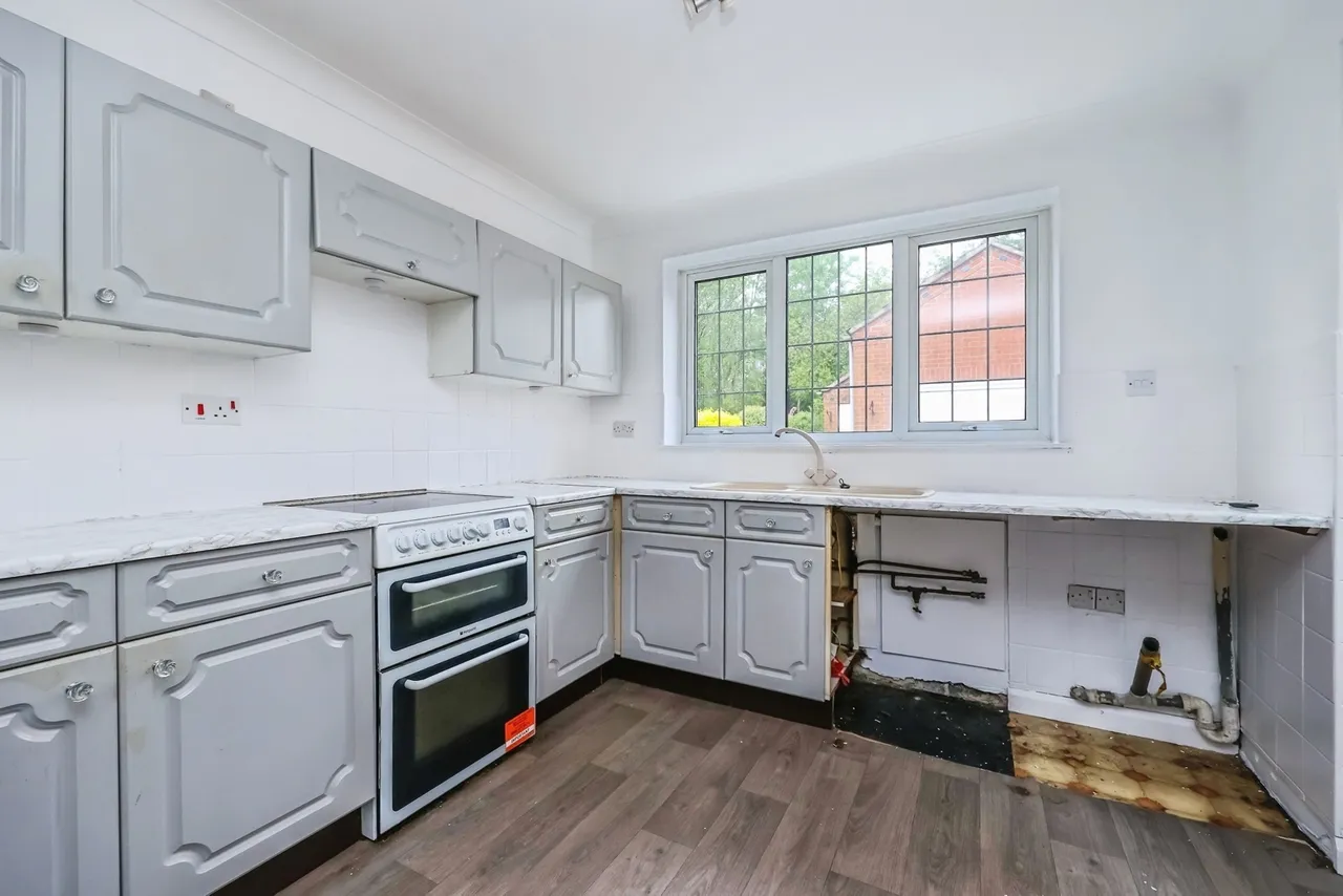 Cranbourne Grove, Hucknall, Nottingham, Nottinghamshire, NG15, photo 6