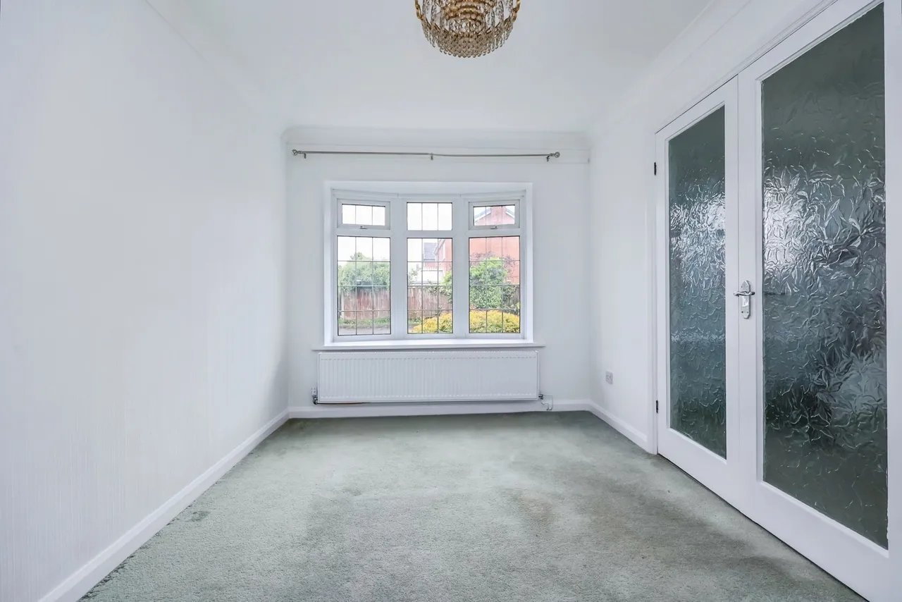 Cranbourne Grove, Hucknall, Nottingham, Nottinghamshire, NG15, photo 7