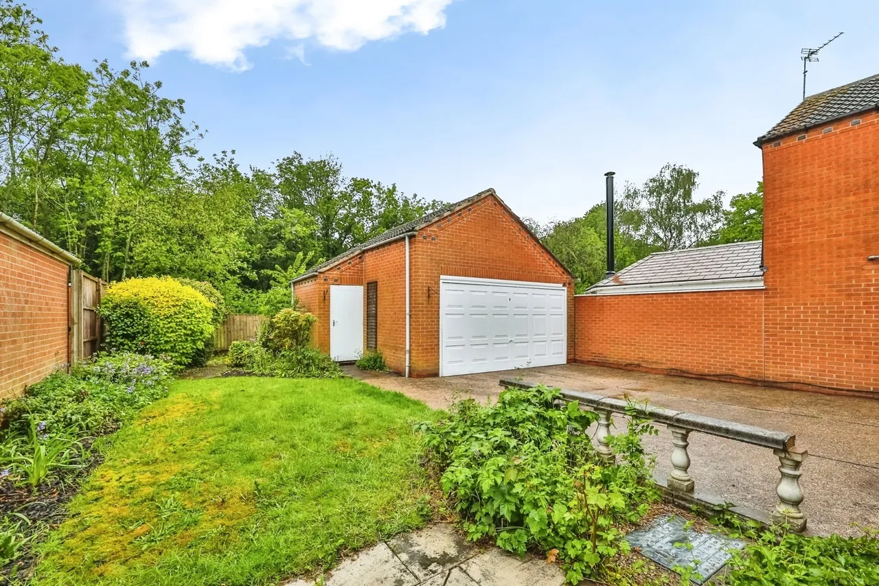 Cranbourne Grove, Hucknall, Nottingham, Nottinghamshire, NG15, photo 18