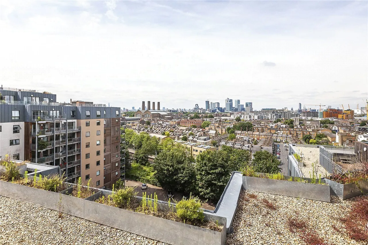 Seren Park Gardens, London, SE3, photo 12