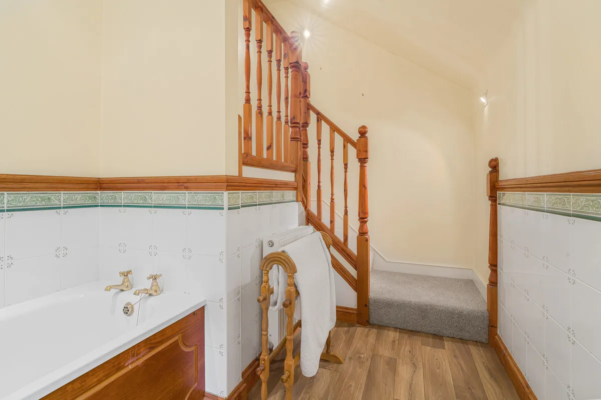 Main Street, Doncaster, DN3, photo 16