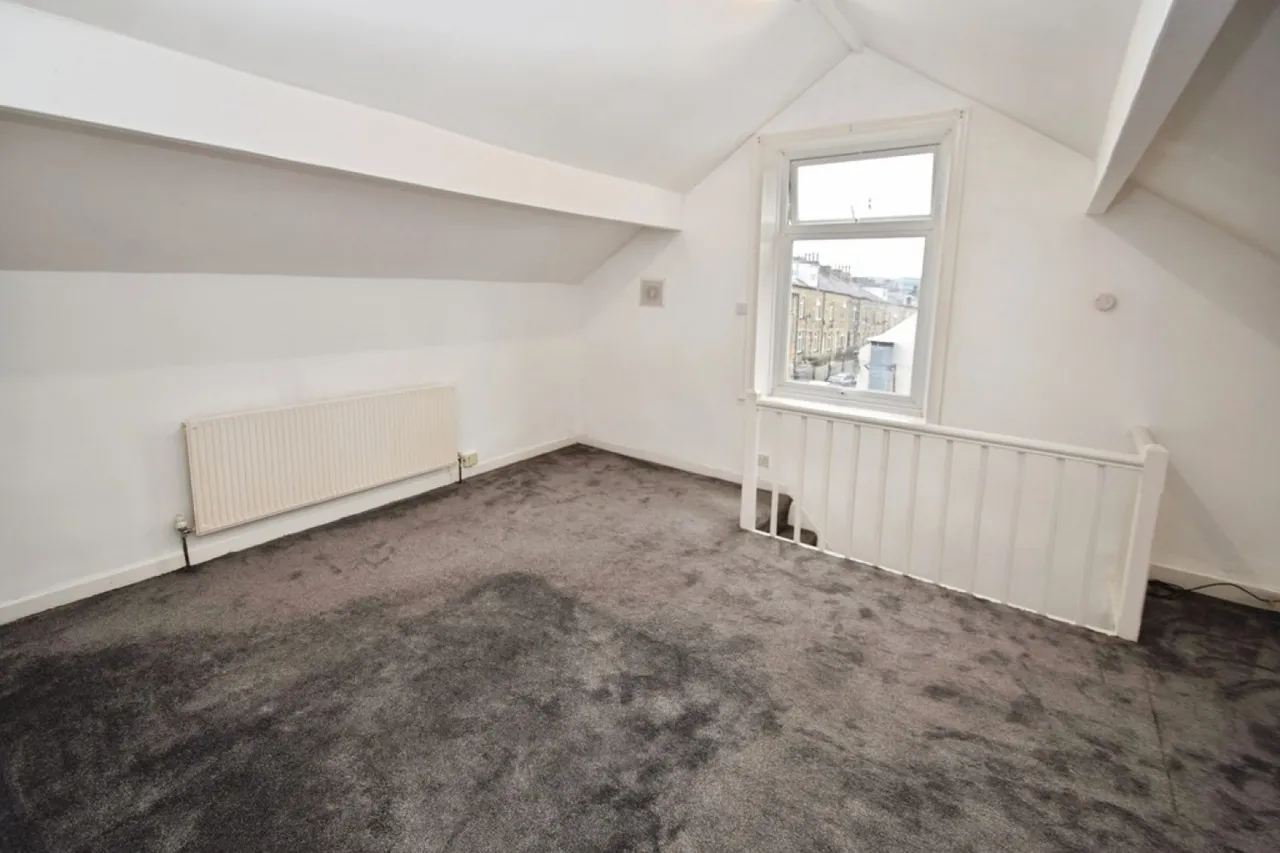 Keighley, Bradford, West Yorkshire, photo 9