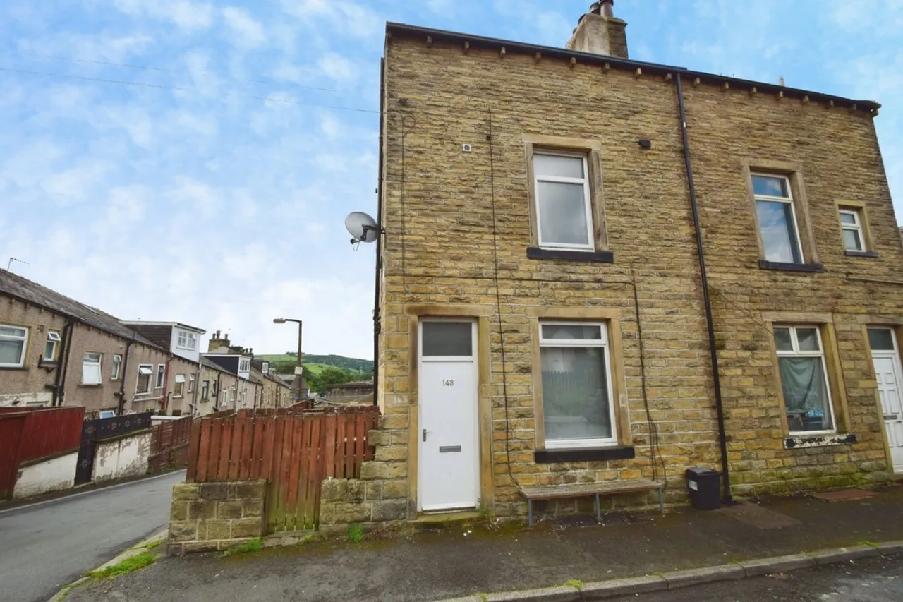 2 bed house for sale — Keighley, Bradford, West Yorkshire