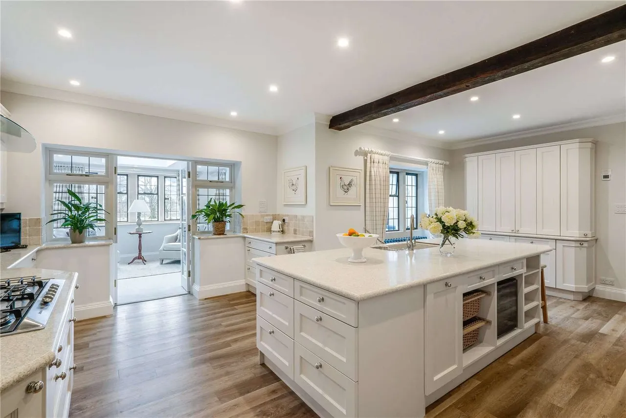 Bagendon, Cirencester, Gloucestershire, GL7 7JF, photo 7