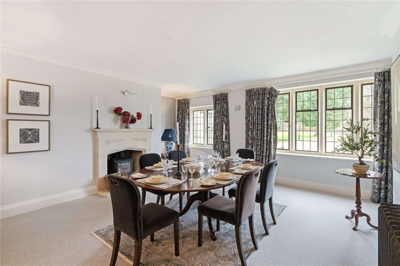 Bagendon, Cirencester, Gloucestershire, GL7 7JF, photo 8