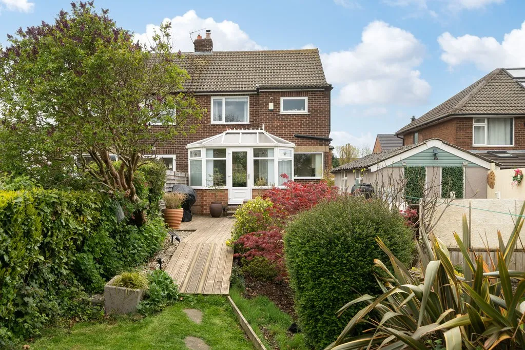 Kingsley Drive, Birkenshaw BD11 2ND, photo 19