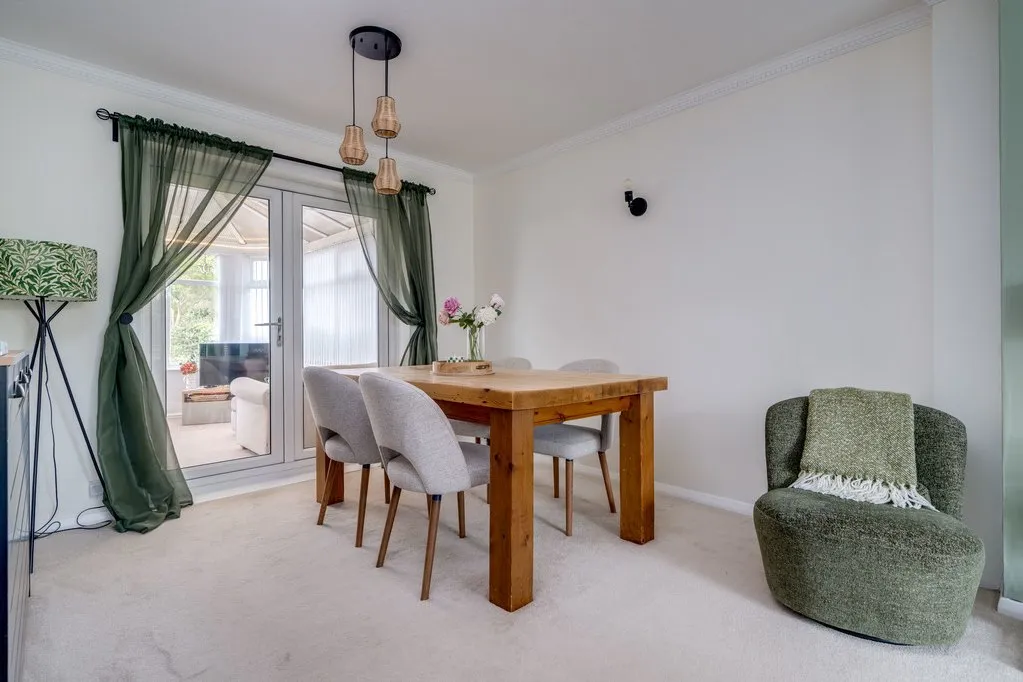 Kingsley Drive, Birkenshaw BD11 2ND, photo 6