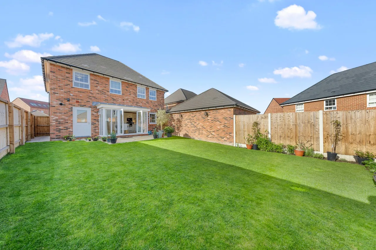 Russet Avenue, Appleton, Warrington, WA4 5RR, photo 24
