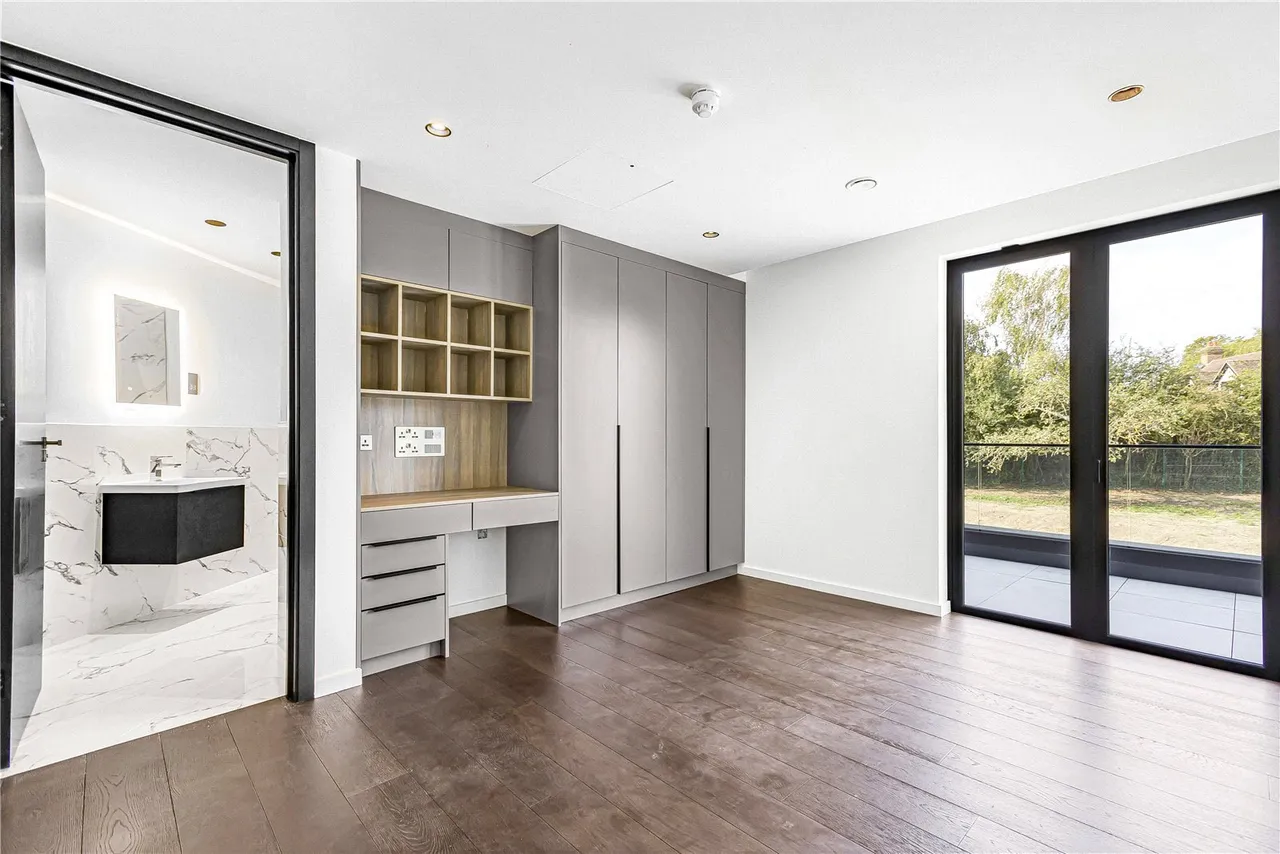 Rosebury Close, Goffs Oak, Waltham Cross, Hertfordshire, EN7 6UZ, photo 27