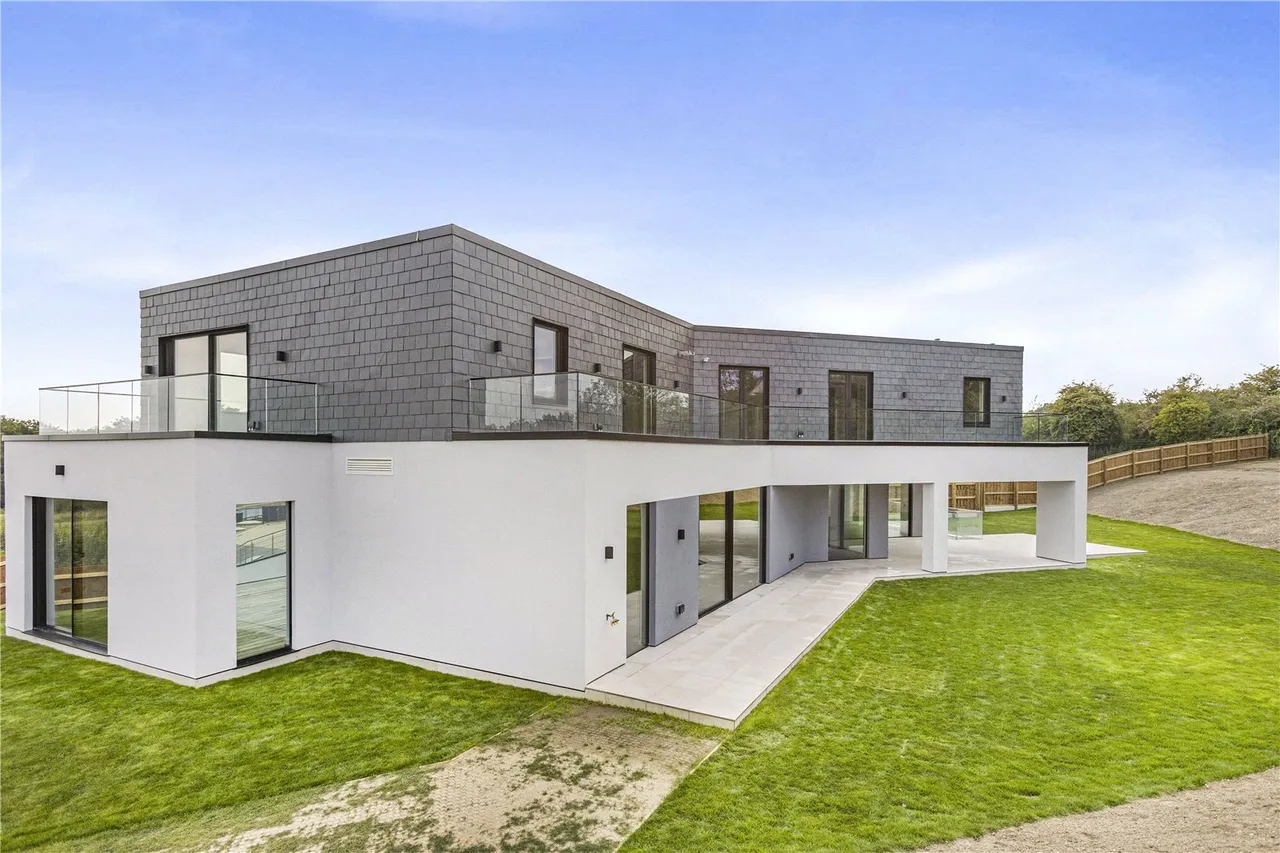 Rosebury Close, Goffs Oak, Waltham Cross, Hertfordshire, EN7 6UZ, photo 46