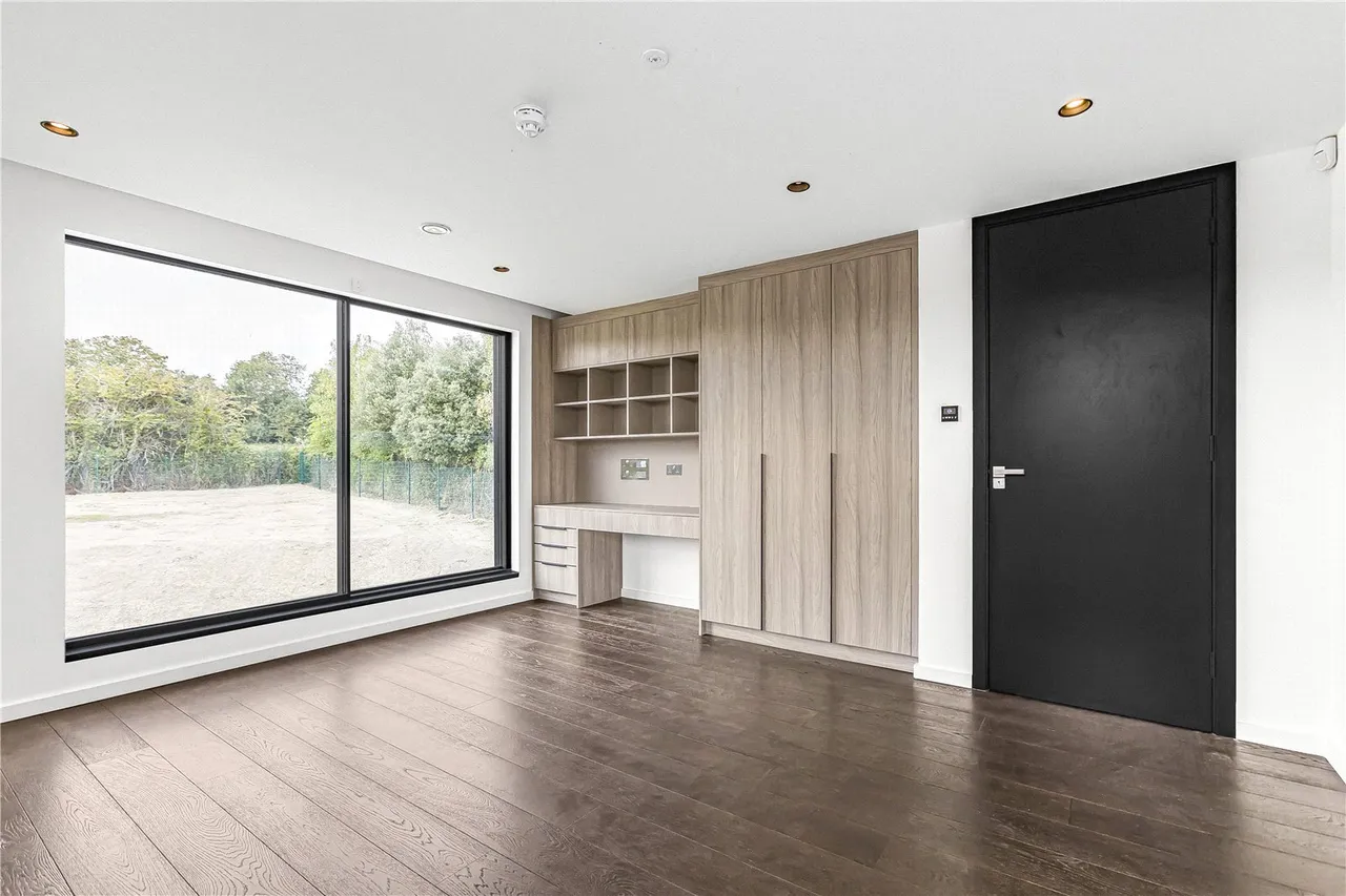 Rosebury Close, Goffs Oak, Waltham Cross, Hertfordshire, EN7 6UZ, photo 23