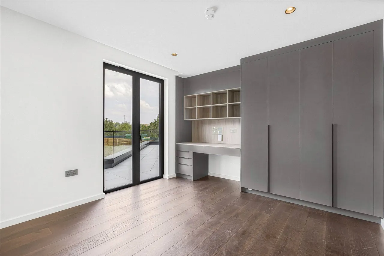 Rosebury Close, Goffs Oak, Waltham Cross, Hertfordshire, EN7 6UZ, photo 22