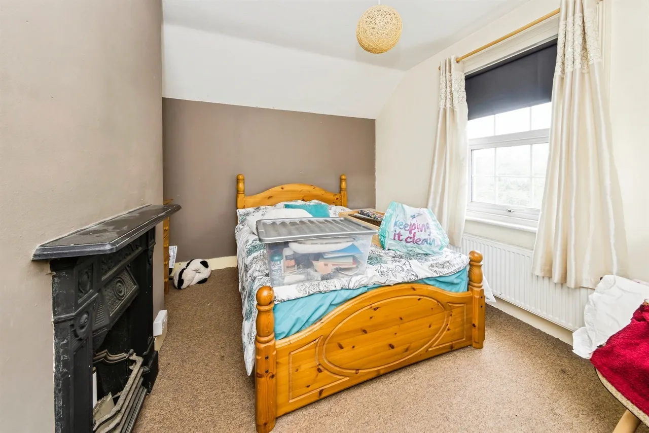 Railway Cottages, Sheffield Park, TN22, photo 7