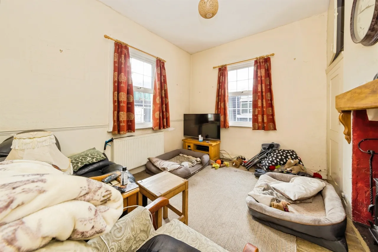 Railway Cottages, Sheffield Park, TN22, photo 3
