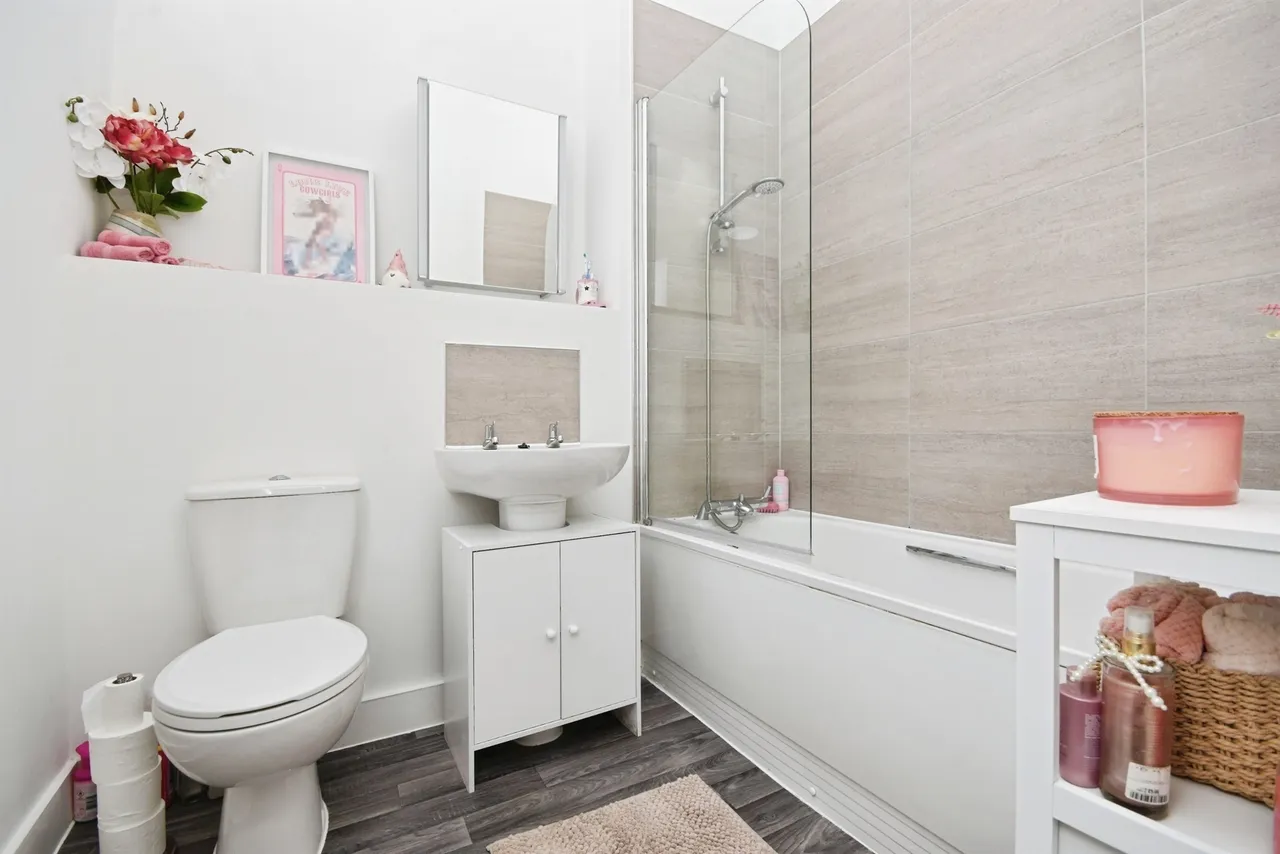 Ironbroom Crescent, Chelmsford Garden, CM3, photo 13